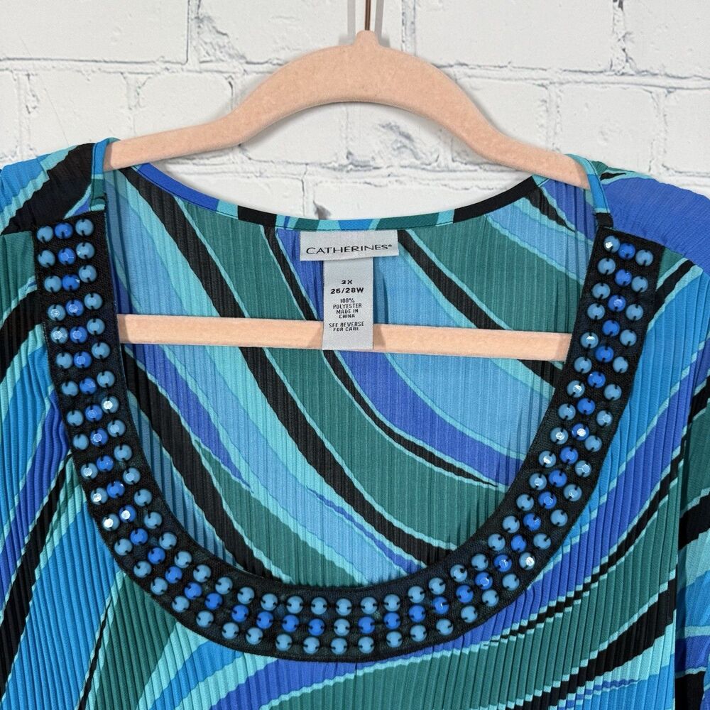 Catherines Womens 3X 26/28W Blue Abstract Beaded Neck 3/4 Sleeve Tunic Top - Picture 4 of 11